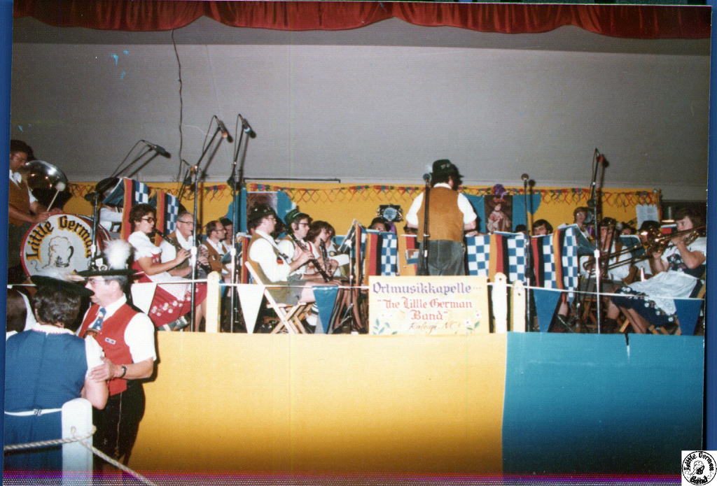 1975 10 12 38 Baltimore Oktoberfest.jpg